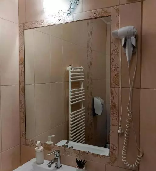 ペンション Napraforgó Vendégház