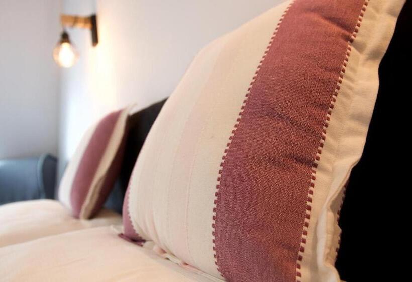 پانسیون Penzion Formula