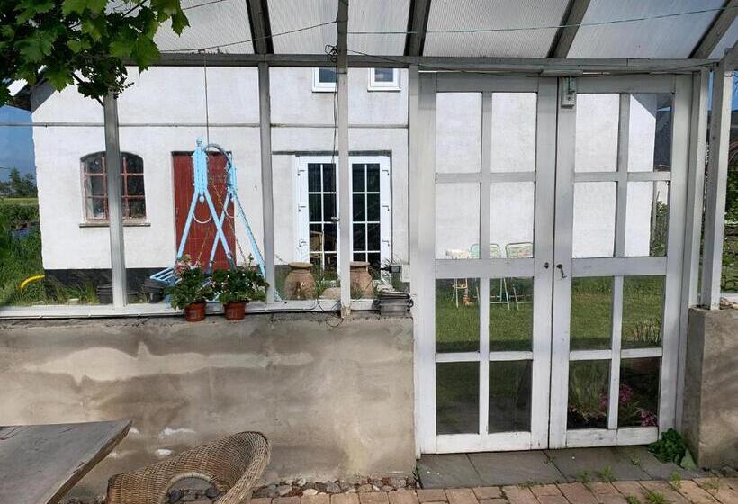 Strandbadsgården B&b