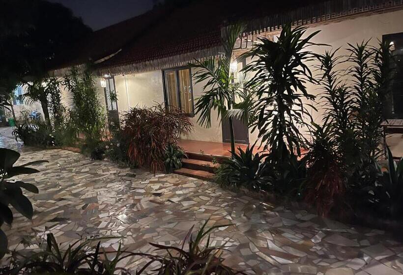 هتل Nhà điệp Bungalow Ninh Binh