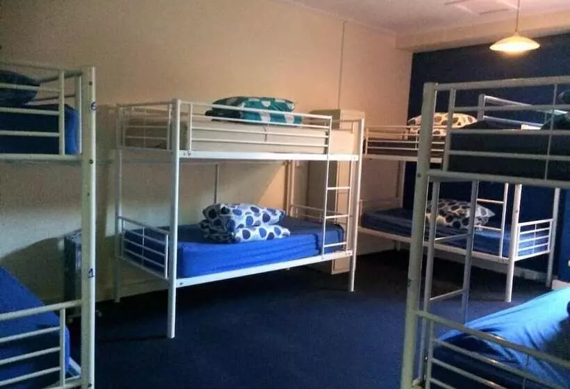Retkeilymaja Port Adelaide Backpackers