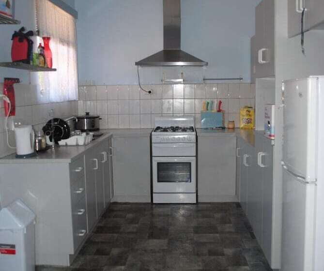 旅馆 Port Adelaide Backpackers