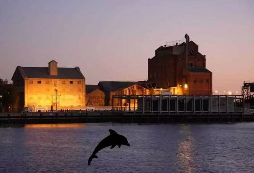 Retkeilymaja Port Adelaide Backpackers