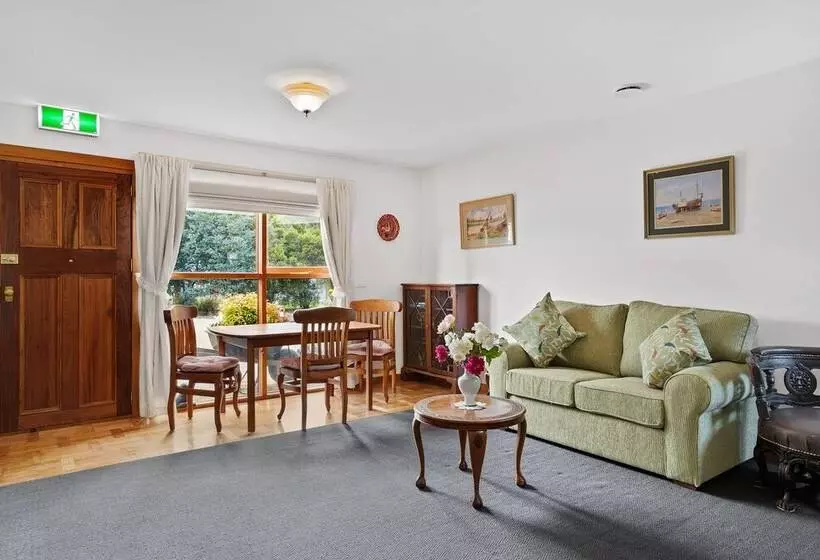 Brightwater Bed And Breakfast