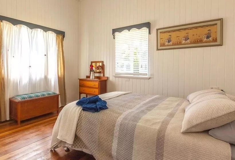 Curlew Cottage