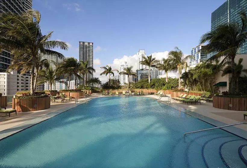 Global Luxury Suites At One Broadway