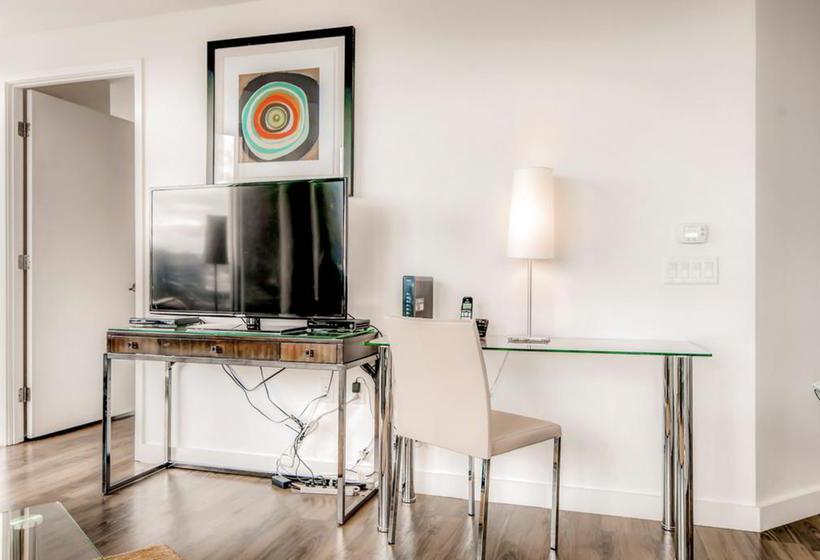 Global Luxury Suites At One Broadway