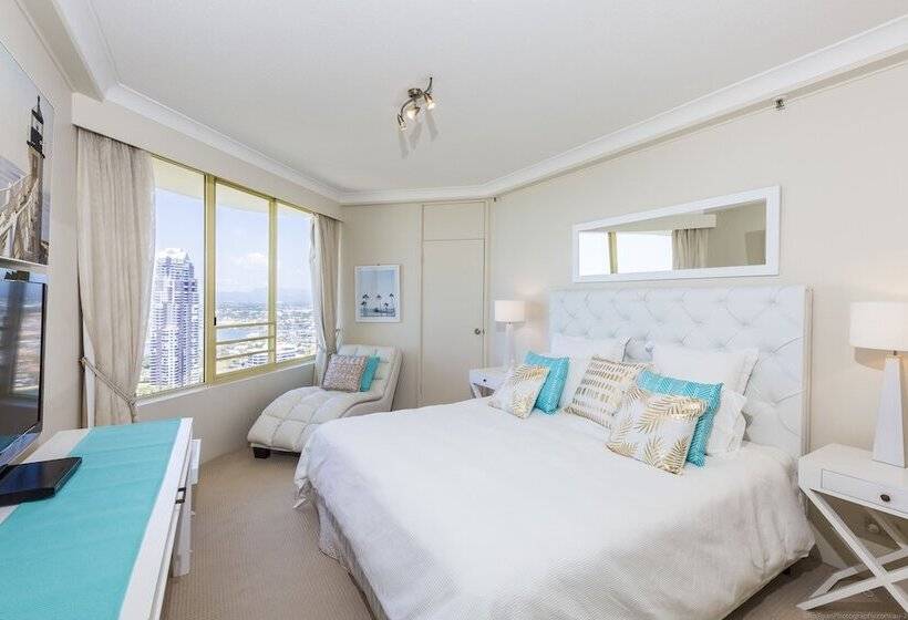 Gold Coast Amor E Luxury Sub Penthouse