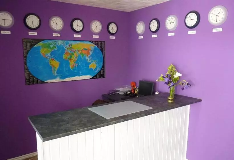 Hostal La Cabaña