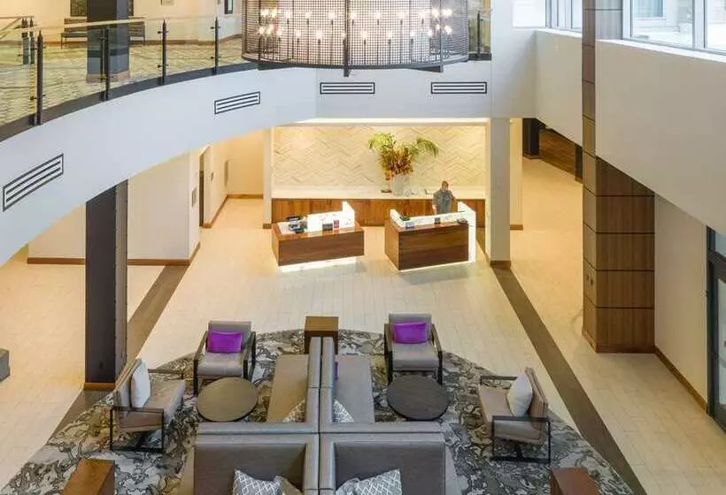 ホテル Embassy Suites By Hilton Berkeley Heights