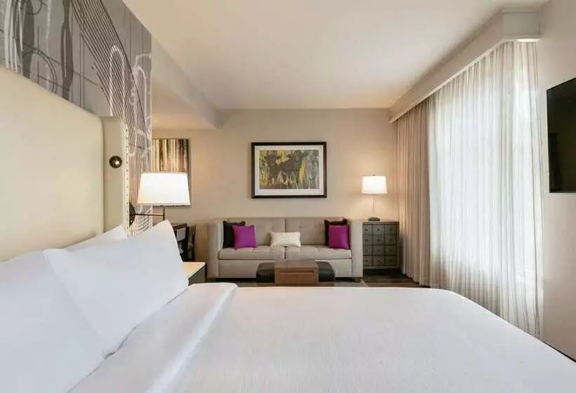 ホテル Embassy Suites By Hilton Berkeley Heights