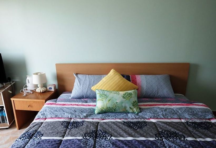 Отель Freddie's Fishing Park