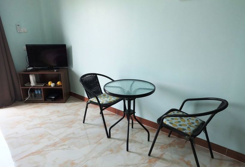 Отель Freddie's Fishing Park