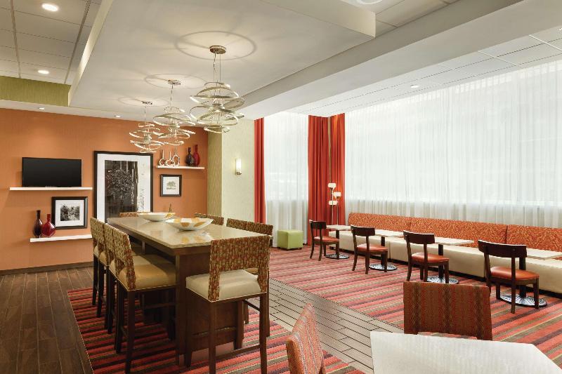 فندق Hampton Inn St Albans