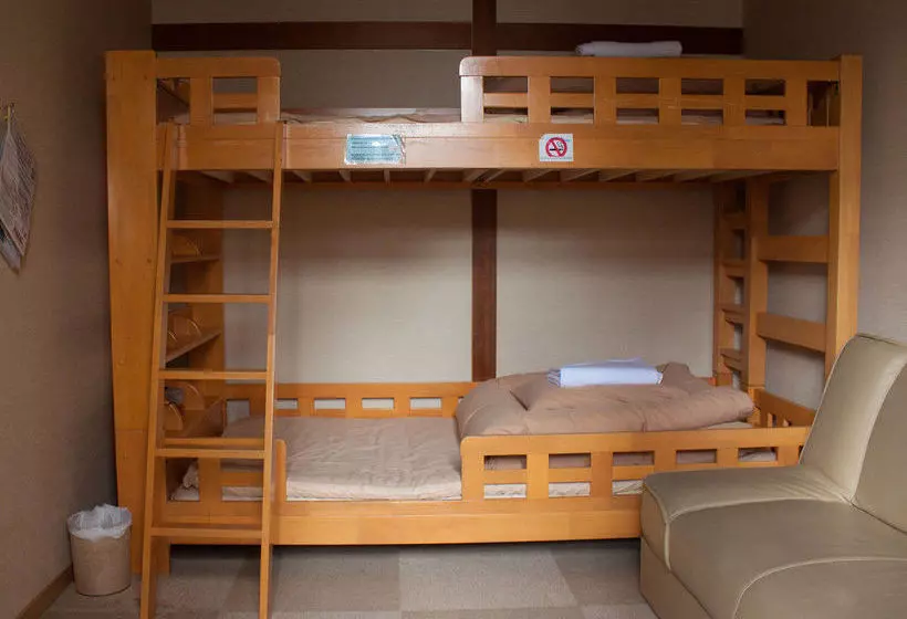 Hotelli Jhoppers Hida Takayama Guesthouse
