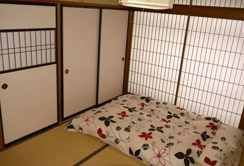 Hotelli Jhoppers Hida Takayama Guesthouse