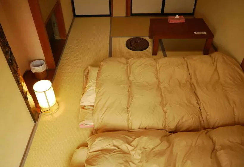 Hotelli Jhoppers Hida Takayama Guesthouse