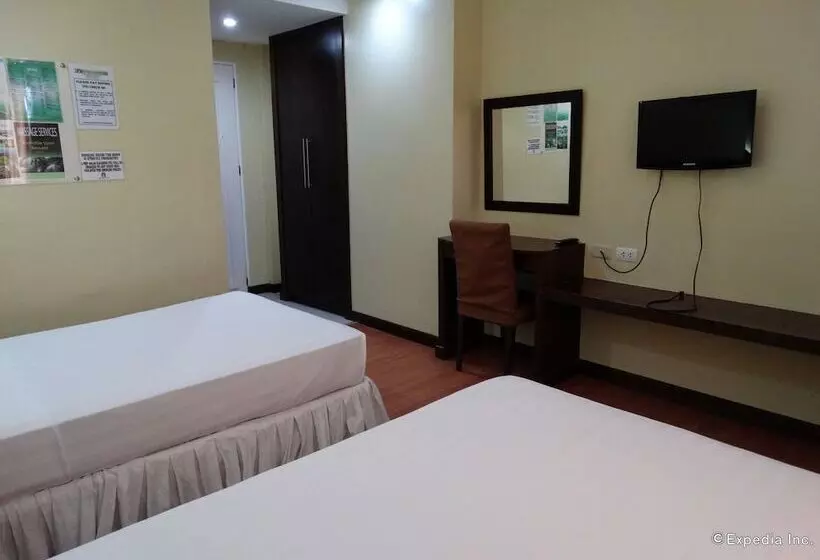 هتل Panda Tea Garden Suites