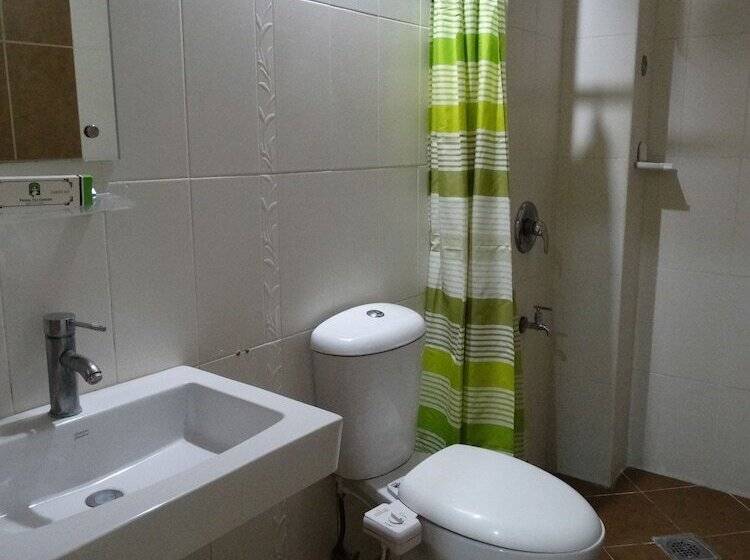 בית מלון כפרי Panda Tea Garden Suites