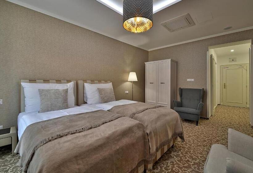 فندق Pod Bránou