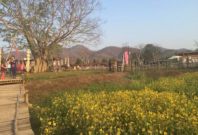 هتل Romance Another Story In Pai