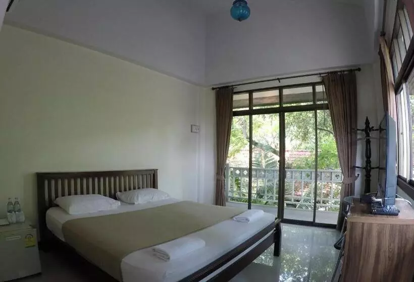 هتل The Old Palace Resort Klong Sa Bua