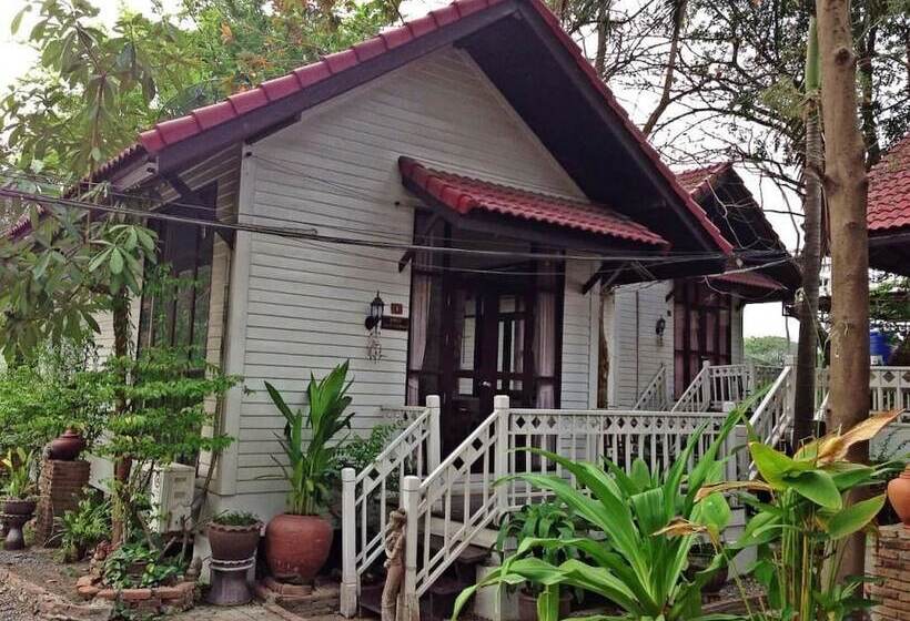 ホテル The Old Palace Resort Klong Sa Bua