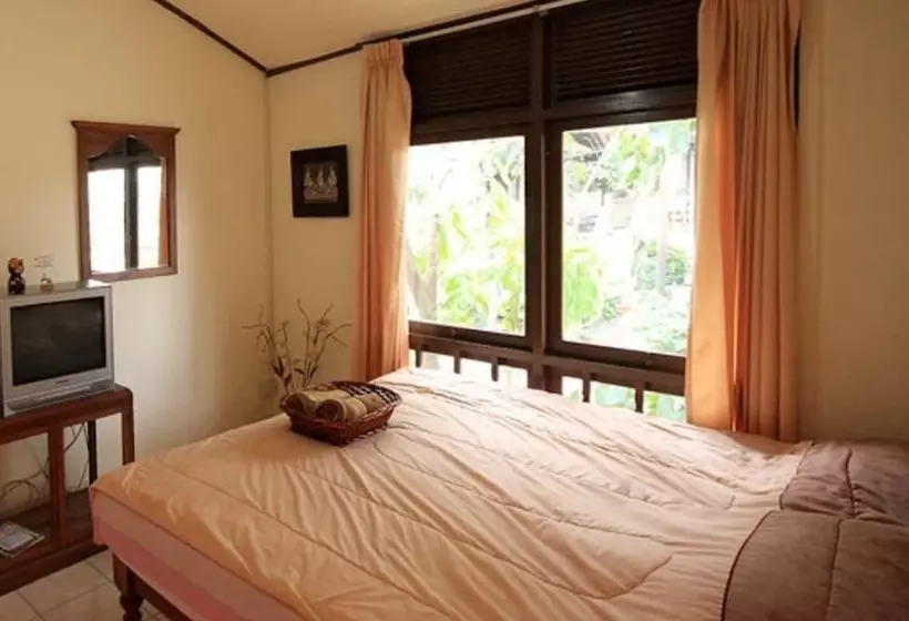 هتل The Old Palace Resort Klong Sa Bua