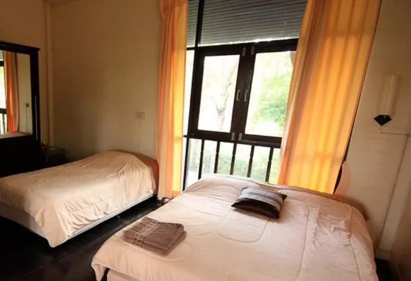 هتل The Old Palace Resort Klong Sa Bua