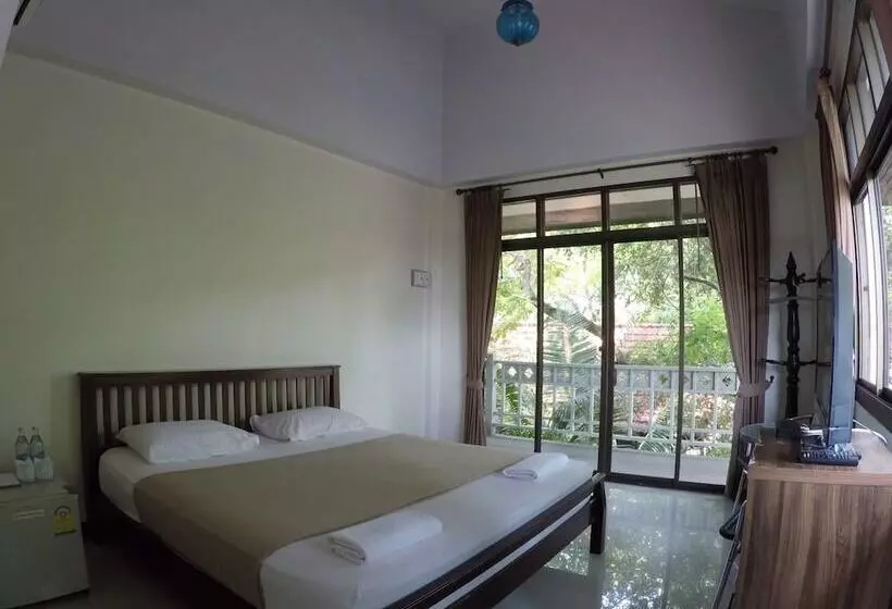 هتل The Old Palace Resort Klong Sa Bua
