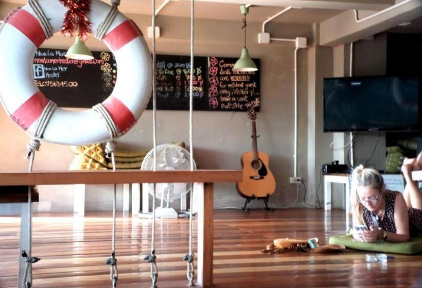 Non La Mer Hostel Bed & Yoga