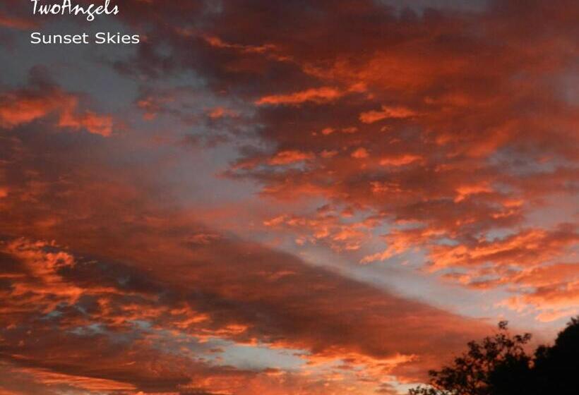 پانسیون Twoangels