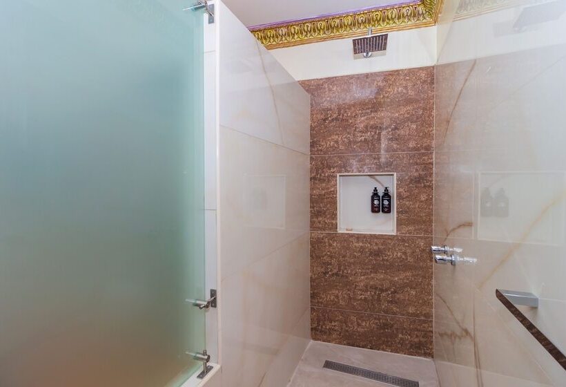 호스텔 Friends Hotel & Rooftop   Historic Center & Museums