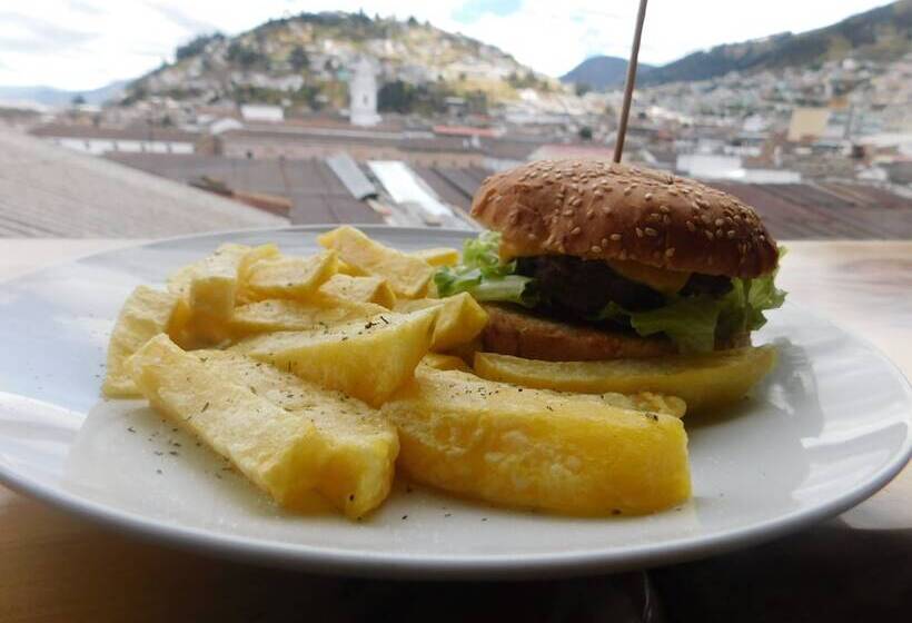 호스텔 Friends Hotel & Rooftop   Historic Center & Museums