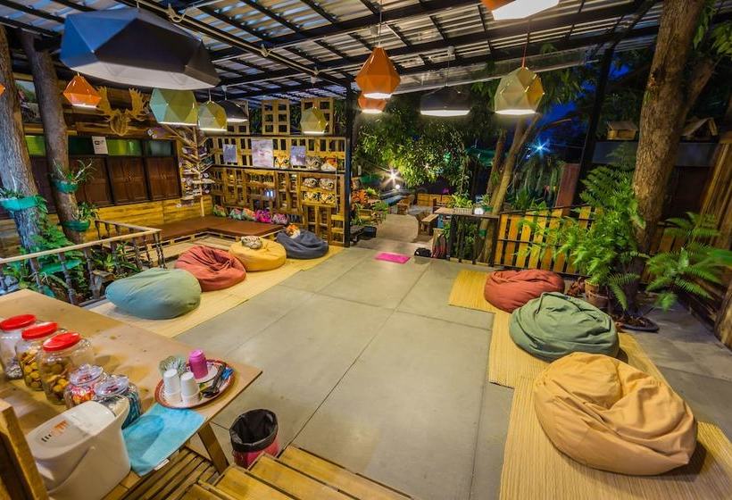 Baan Peang Por Hostel Koh Lipe