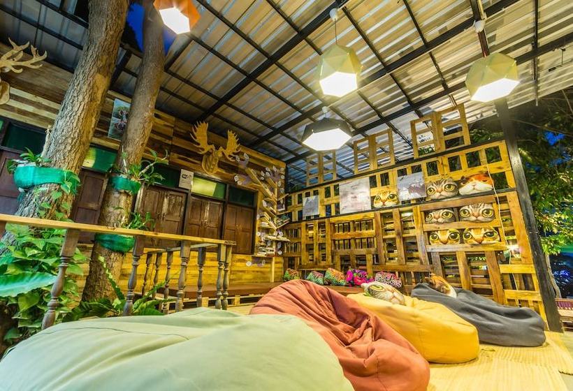 Baan Peang Por Hostel Koh Lipe