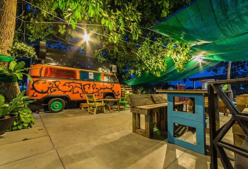 Baan Peang Por Hostel Koh Lipe