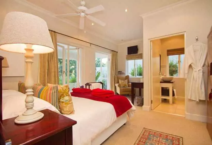 تختخواب و صبحانه Apple And Spice Guest House