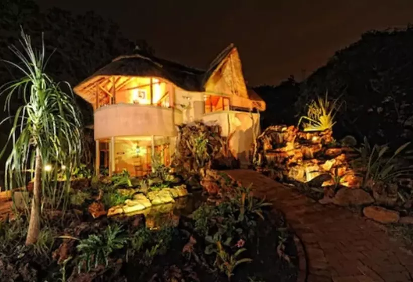 هتل Amanzi Lodge