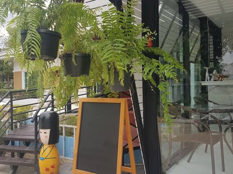 בית מלון כפרי Blue Sky Villa Khao Yai