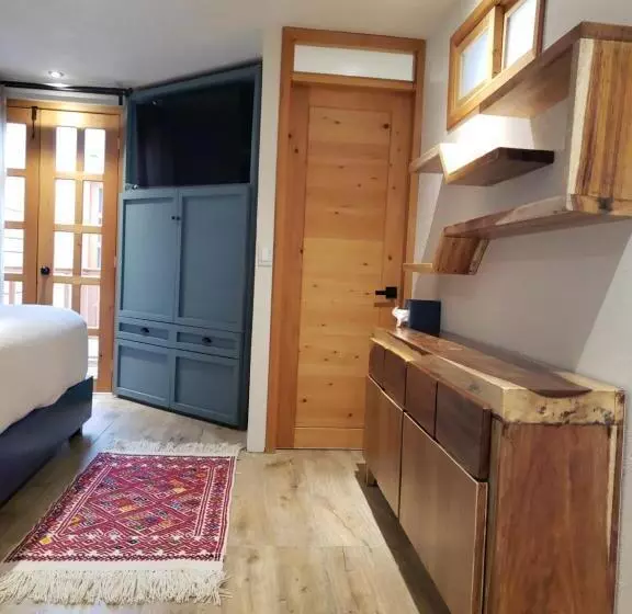 هتل Casa Carmen