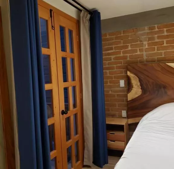 هتل Casa Carmen