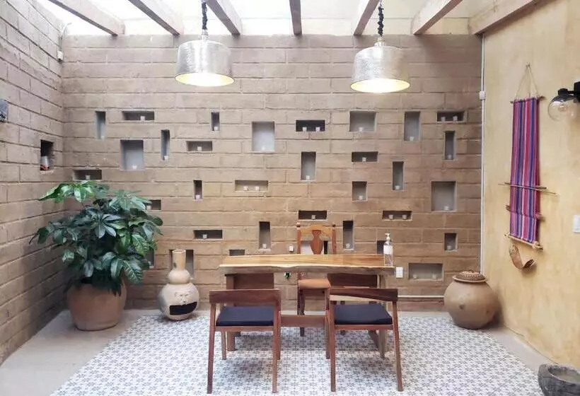هتل Casa Carmen
