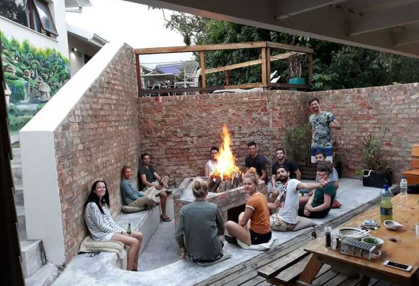 בית מלון כפרי Island Vibe Knysna