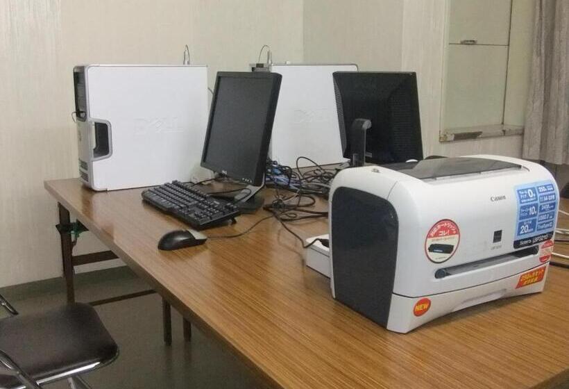 فندق Kawaguchiko Station Inn