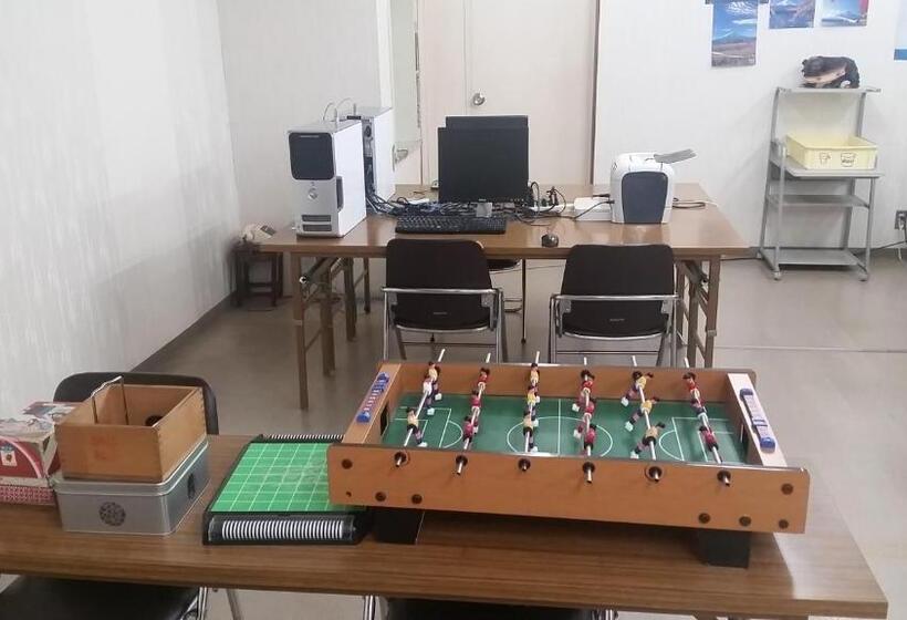 فندق Kawaguchiko Station Inn