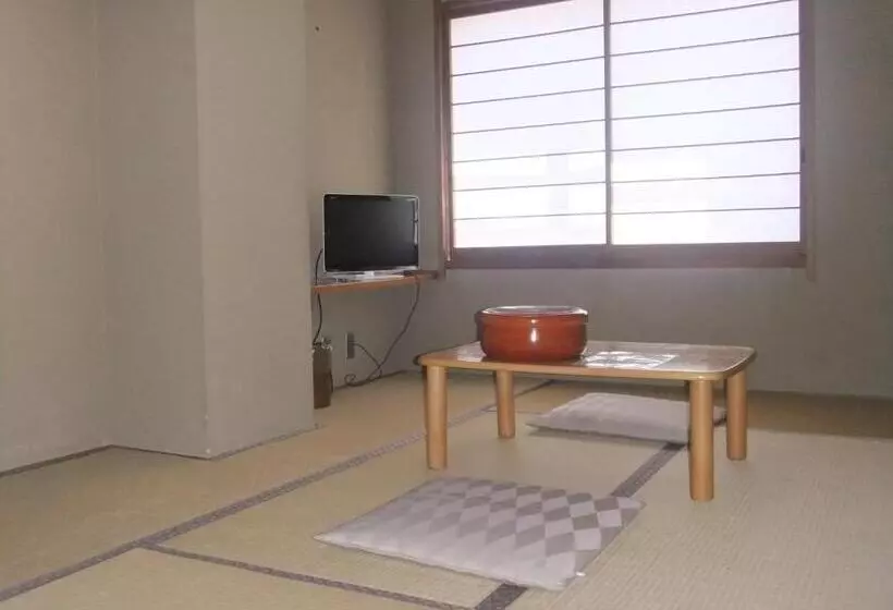 هتل Kawaguchiko Station Inn