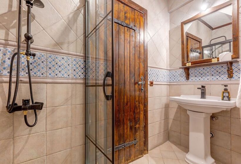 בית מלון כפרי Papazlıkhan