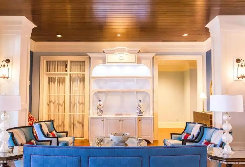 Hotelli The Beach Club At Charleston Harbor Resort And Marina