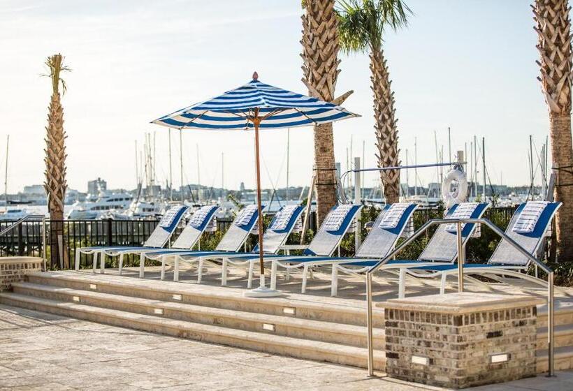 فندق The Beach Club At Charleston Harbor Resort And Marina